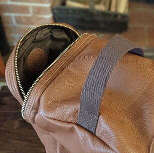 300 x 300 - Product 102-1023-3 - Adult Boot Bag - Horse Bay - Rear Pocket