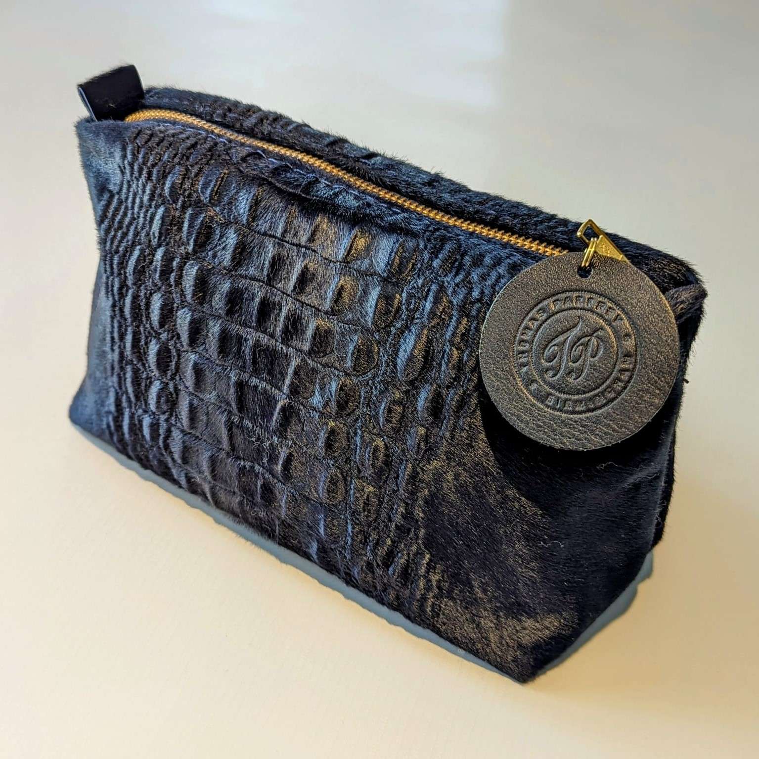 120-1101 Limited Edition - Croc Makup Bag